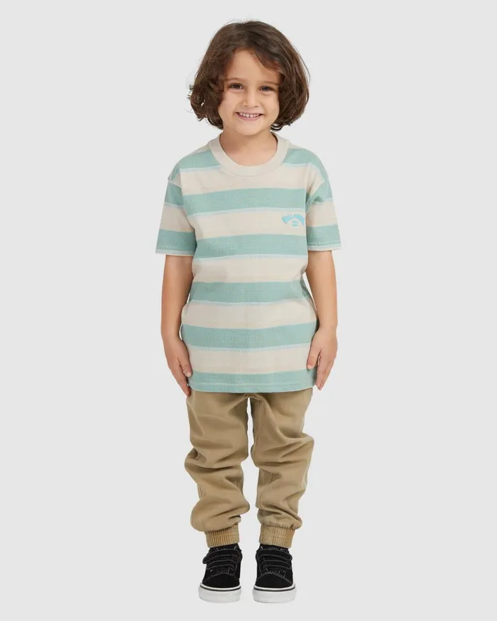 Billabong Boy039s 04027041 Groms Hector Short Sleeve TShirt Chino Kids Boys039 Tees Billabong Boy039s 04027041 Groms Hector Short Sleeve TShirt Chino Kids Boys039 Tees