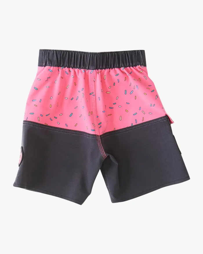 Billabong Boys039 04027041 The Simpsons Donut Pro Boardshorts 13quot Black Kids Boys039 Boardshorts