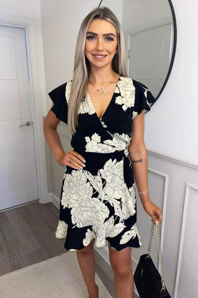 AX Paris Black And Stone Floral Print Short Sleeve Wrap Dress Women Dresses