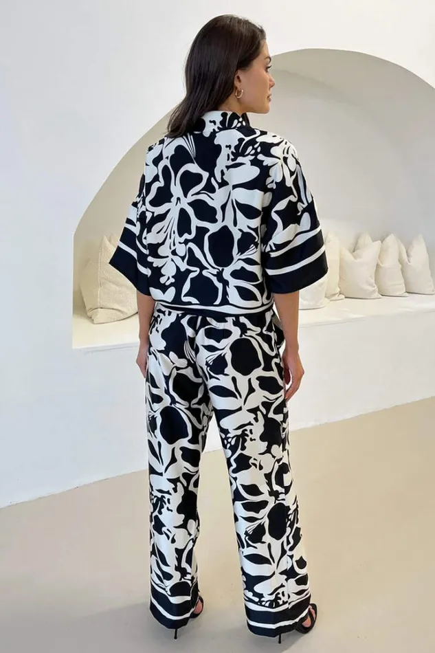 AX Paris Black And White Abstract Printed Tie Waist Top Women Coords