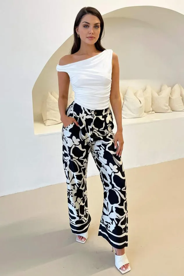 AX Paris Black And White Abstract Printed Trousers Women Coords