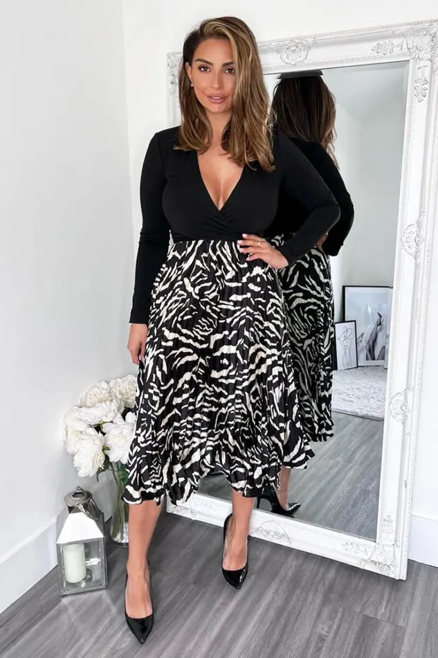 AX Paris Black Animal Print 2 In 1 Pleated Midi Dress Women Dresses