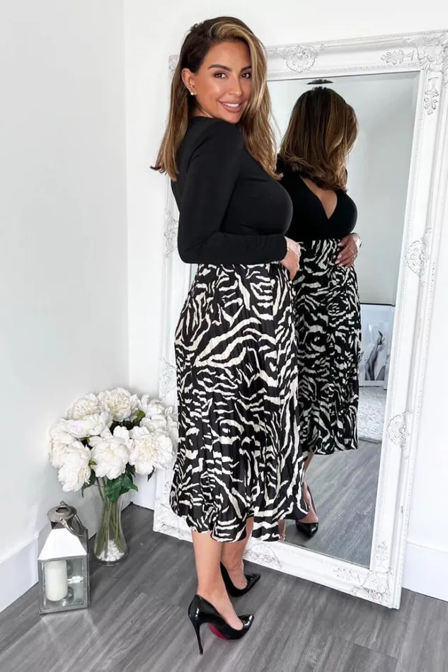 AX Paris Black Animal Print 2 In 1 Pleated Midi Dress Women Dresses