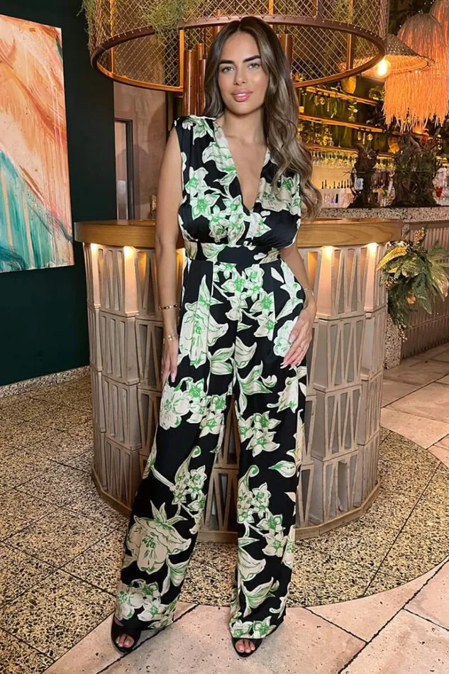 AX Paris Multi Floral Print V Neck Sleeveless Jumpsuit Women Jumpsuits And Playsuits AX Paris Multi Floral Print V Neck Sleeveless Jumpsuit Women Jumpsuits And Playsuits