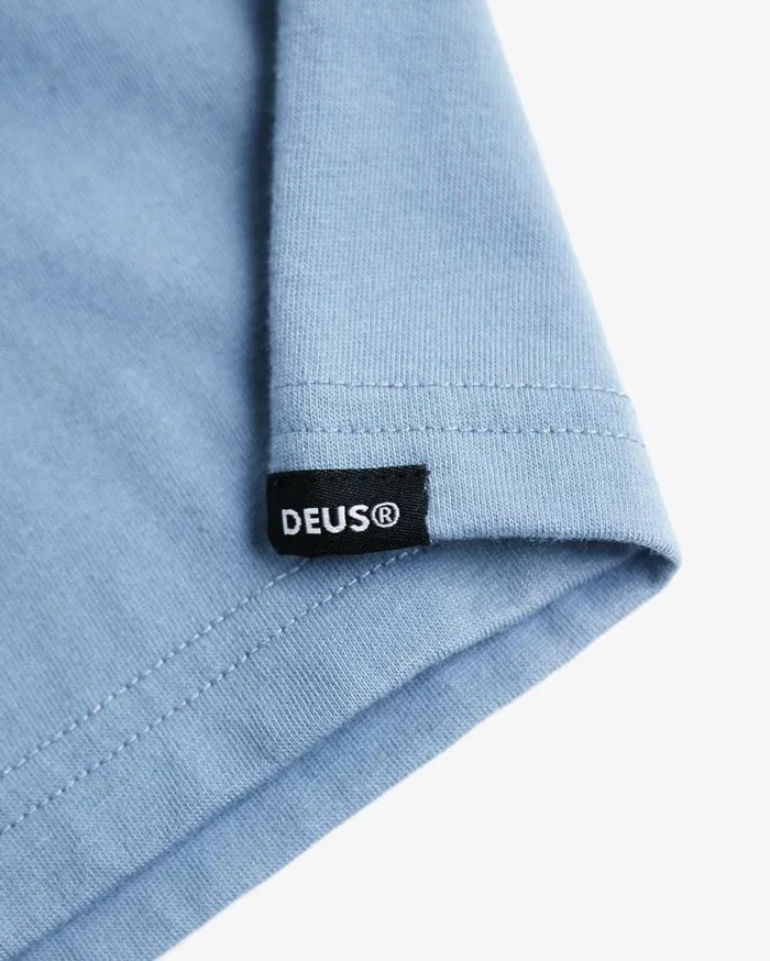 Barracuda Tee 8211 Barrel Blue Men Deus Ex Machina Tees Barracuda Tee 8211 Barrel Blue Men Deus Ex Machina Tees