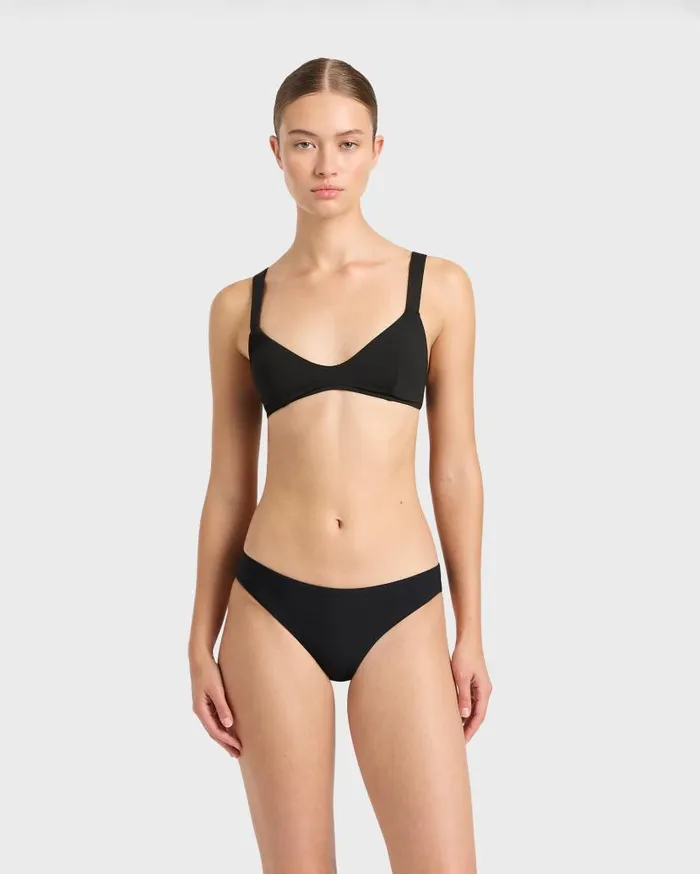 BONDI BORN Bikini Tops Fonda Bikini Top 8211 Black 8211 Women