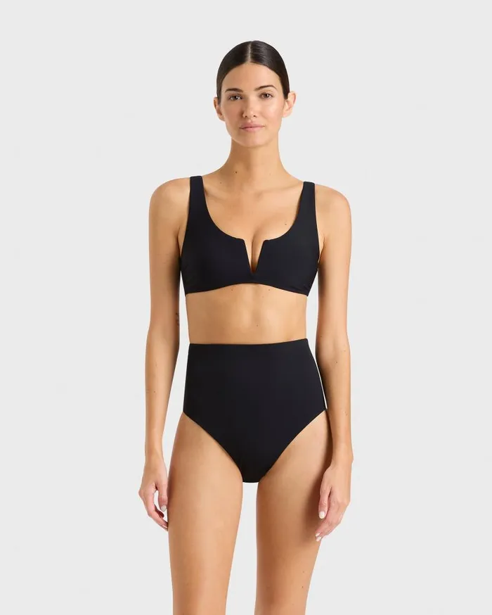 BONDI BORN Bikini Tops Verona Bikini Top 8211 Black 8211 Women