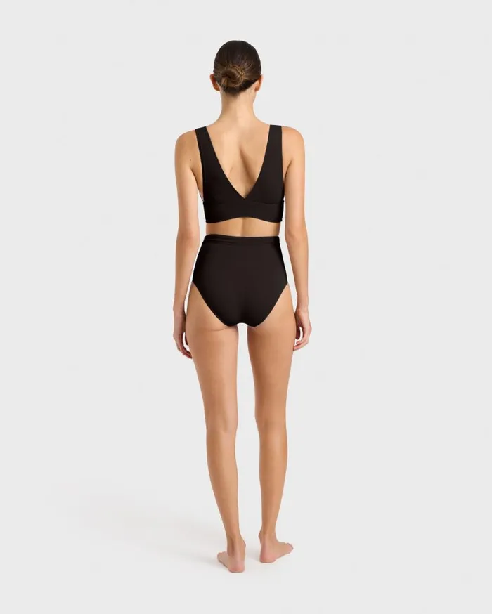 BONDI BORN Bikini Tops Vicki Bikini Top 8211 Black 8211 Women