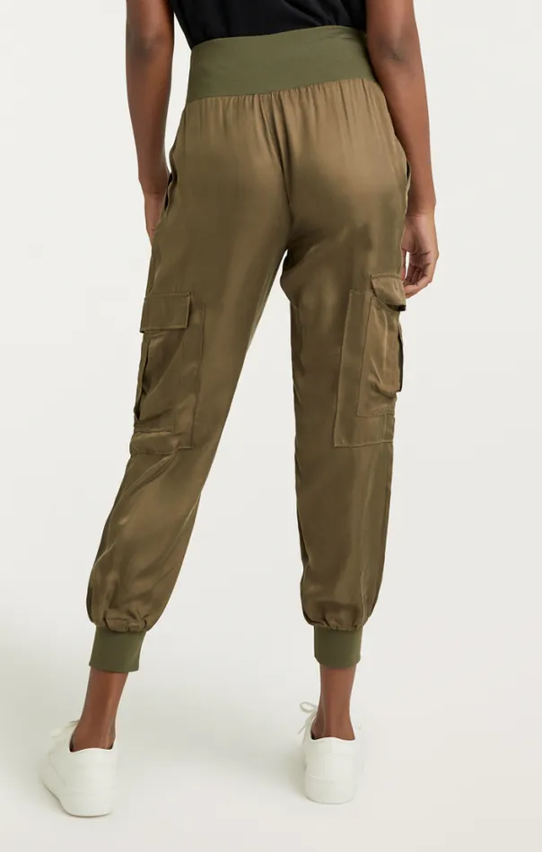 Cinq A Sept Pants Women Giles Pant Cupro Olive