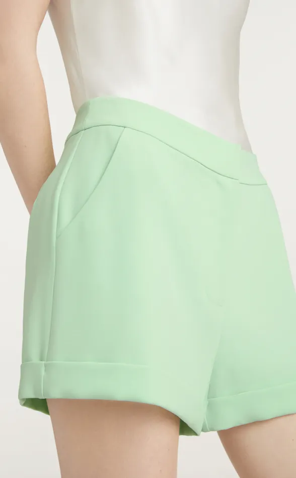 Cinq A Sept Shorts Women Crepe Elaine Short Green Papaya