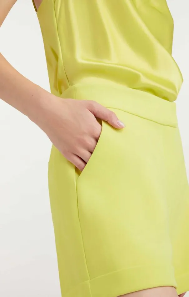Cinq A Sept Shorts Women Crepe Elaine Short Key Lime