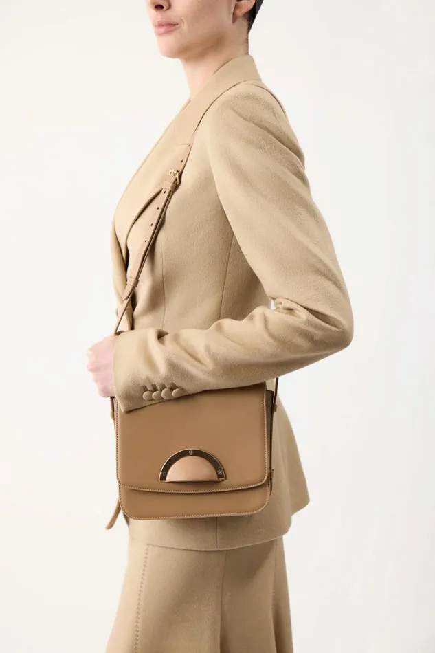 Gabriela Hearst Crossbody Bags WomenMen Bethania Crossbody Box Bag In Nude Leather