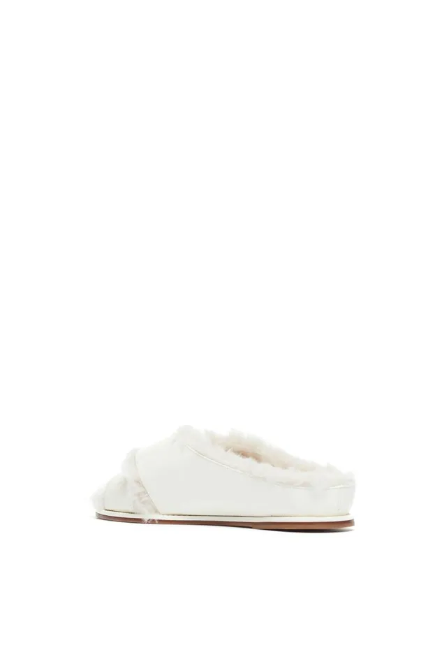 Gabriela Hearst Flats Women Ellington Flat Slide In Cream Wool Fur