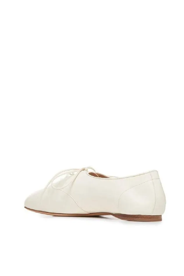Gabriela Hearst Flats Women Maya Flat Shoes In Cream Leather