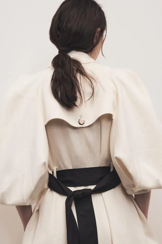 Gabriela Hearst Jackets and Coats Women Iona Trench Coat In Ivory Textured Linen