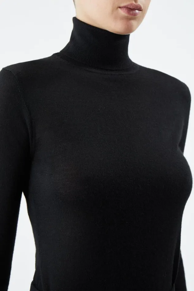 Gabriela Hearst Knitwear Women Costa Knit Turtleneck In Black Cashmere Silk