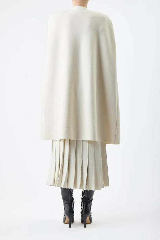 Gabriela Hearst Knitwear Women Eoin Knit Poncho In Ivory Wool