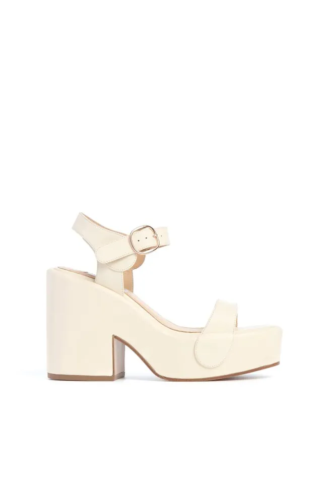 Gabriela Hearst Platforms Women Iris Platform Sandal In Cream Leather