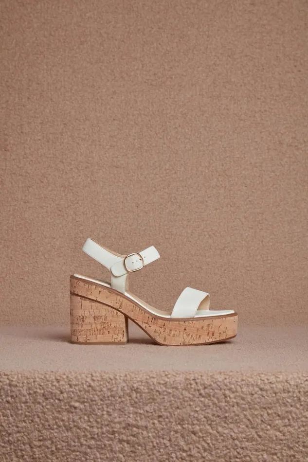 Gabriela Hearst Platforms Women Sardis Platform Sandal In Cream Leather