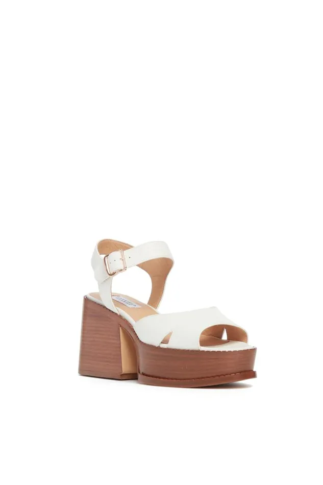 Gabriela Hearst Platforms Women Zuri Platform Sandal In Cream Leather