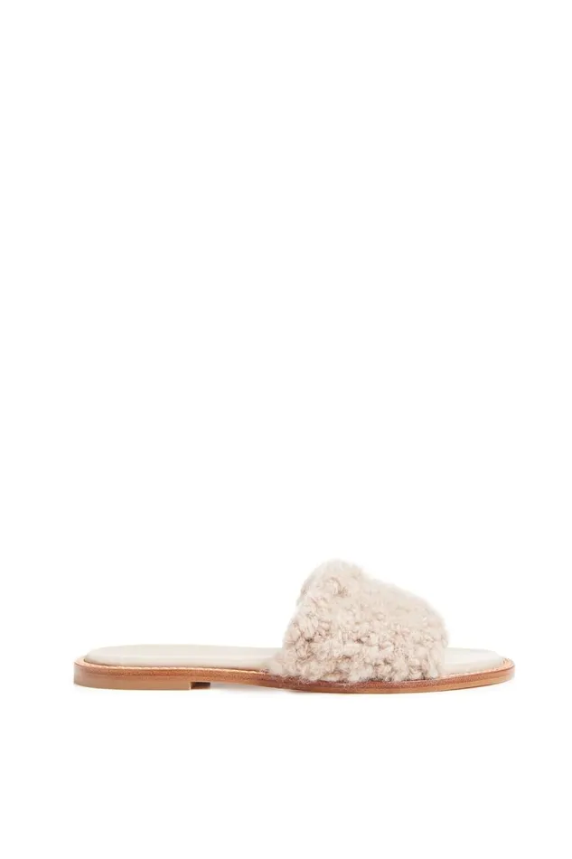 Gabriela Hearst Sandals Women Ballast Slide Sandal In Oatmeal Leather and Cashmere Gabriela Hearst Sandals Women Ballast Slide Sandal In Oatmeal Leather and Cashmere