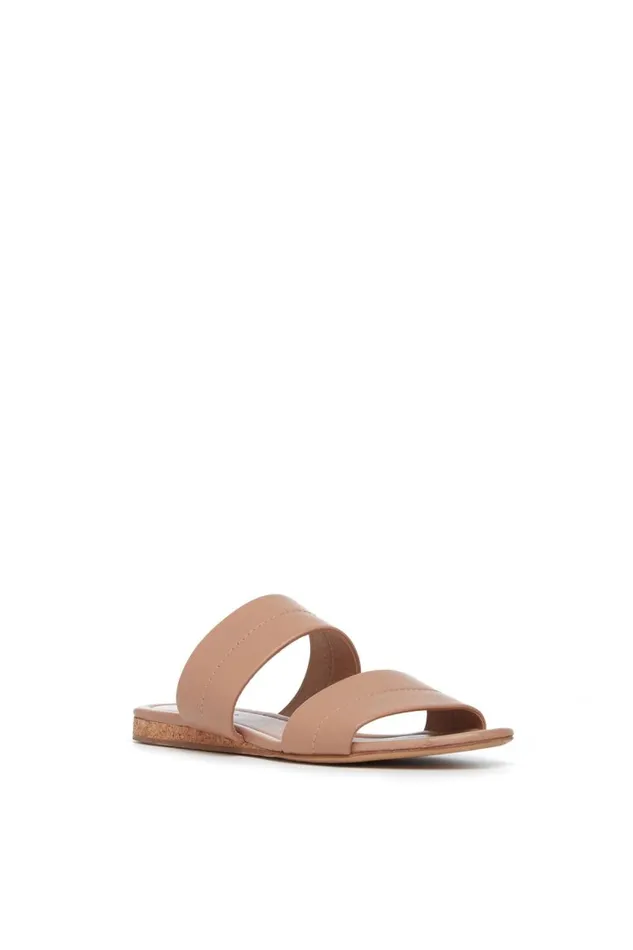 Gabriela Hearst Sandals Women Lora Flat Sandal In Dark Camel Leather