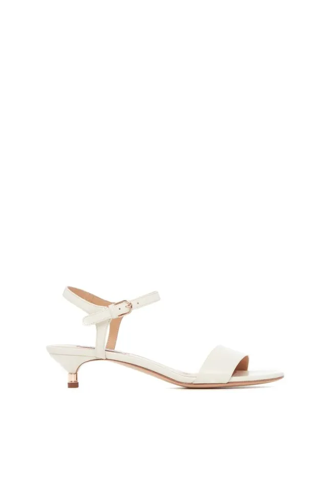 Gabriela Hearst Sandals Women Soraya Low Heel Sandal In Cream Leather
