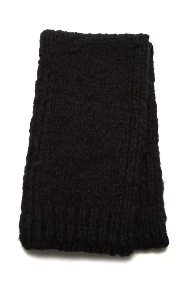 Gabriela Hearst Scarves and Gloves Women Pyke Knit Scarf In Black Welfat Cashmere Gabriela Hearst Scarves and Gloves Women Pyke Knit Scarf In Black Welfat Cashmere