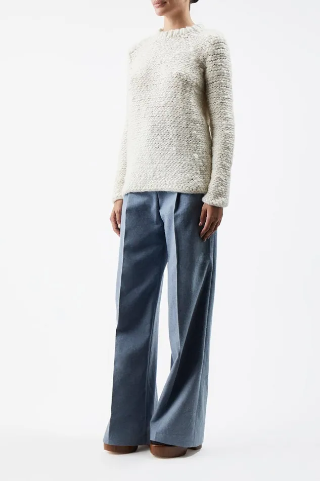Gabriela Hearst Sweaters and Turtlenecks Women Larenzo Knit Sweater In Ivory Welfat Cashmere