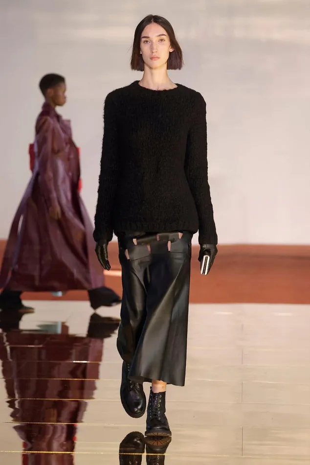 Gabriela Hearst Sweaters and Turtlenecks Women Lawrence Knit Sweater In Black Welfat Cashmere