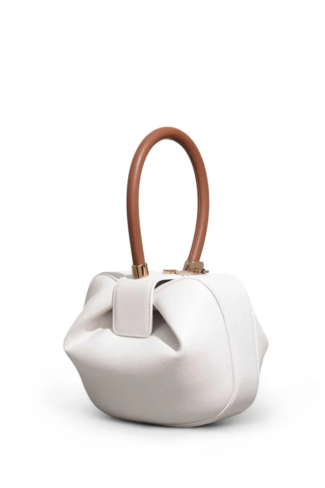 Gabriela Hearst Top Handles WomenMen Nina Bag In Ivory and Cognac Nappa Leather Gabriela Hearst Top Handles WomenMen Nina Bag In Ivory and Cognac Nappa Leather