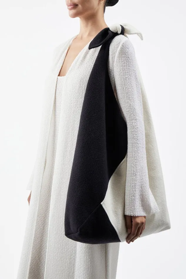Gabriela Hearst Totes WomenMen Hildegard Tote Bag In Black and Ivory DoubleFace Recycled Cashmere