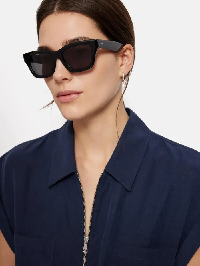 Jigsaw Bourne Wayfarer Sunglasses Black Women Sunglasses