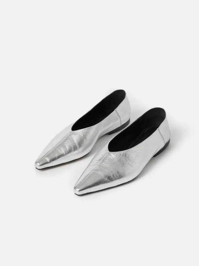 Jigsaw Linnie Flat Pointed Ballerina Silver Women Flats