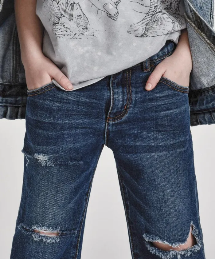 Kids One Teaspoon Kids KIDS HOOLIGANS LOW WAIST RELAXED STRAIGHT LEG JEAN Kids One Teaspoon Kids KIDS HOOLIGANS LOW WAIST RELAXED STRAIGHT LEG JEAN