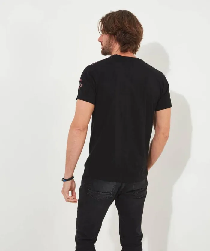 Men Joe Browns TShirts and Tops Rainbow Tiger Tee Men Joe Browns TShirts and Tops Rainbow Tiger Tee