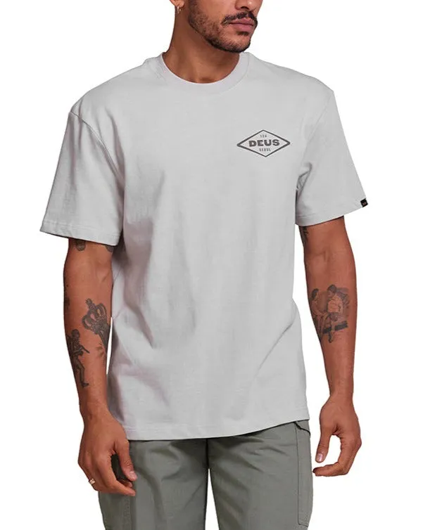 Old Customs Tee 8211 Dirty White Men Deus Ex Machina Tees