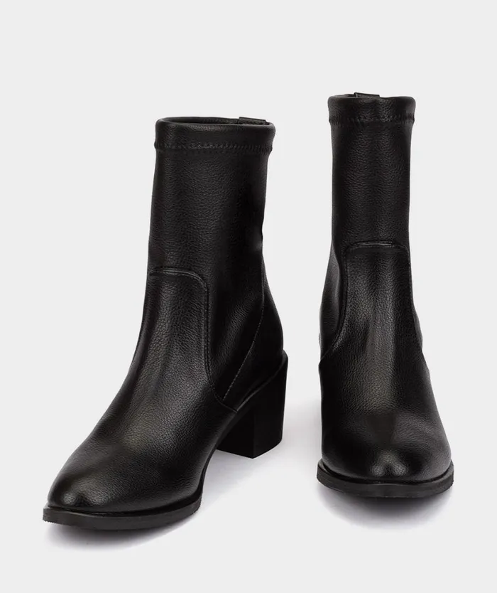 Pedro Miralles Ankle Boots ESTRASBURGO Beluga Strech Negro 8211 Woman Pedro Miralles Ankle Boots ESTRASBURGO Beluga Strech Negro 8211 Woman