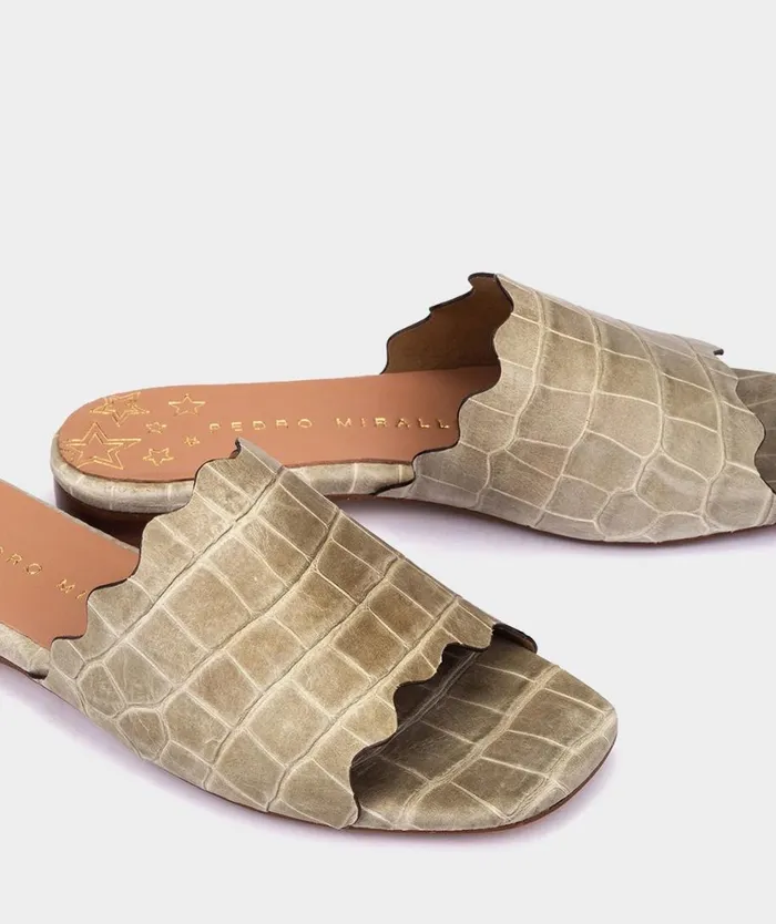 Pedro Miralles Flat Sandals AVEYRON Coco Salvia 8211 Woman Pedro Miralles Flat Sandals AVEYRON Coco Salvia 8211 Woman