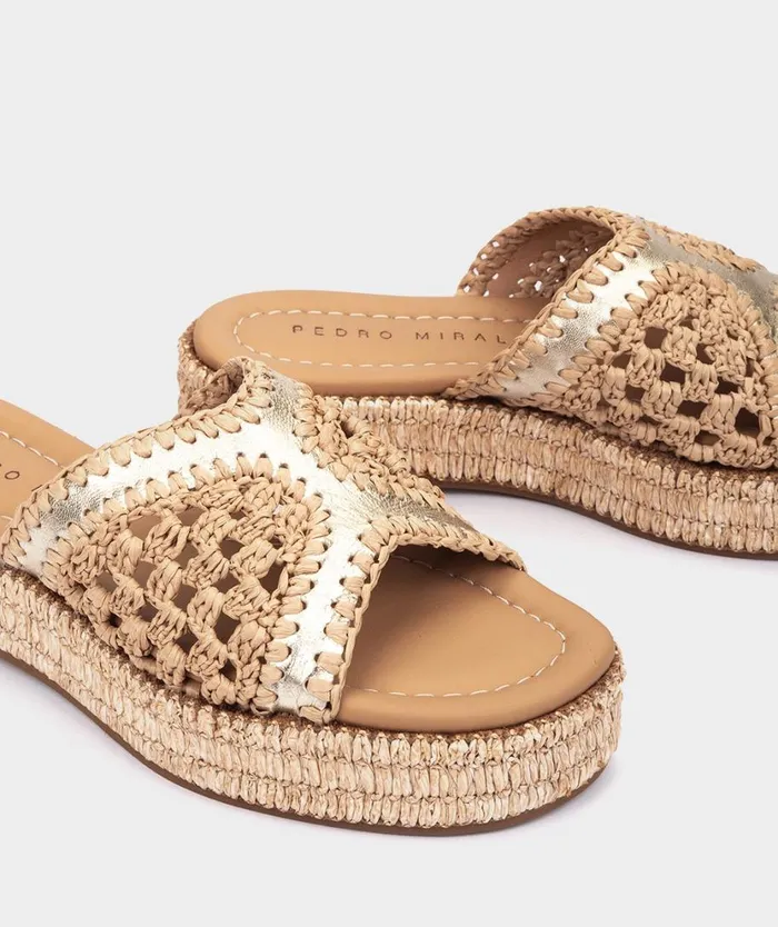 Pedro Miralles Flat Sandals CARACAS Napa Metal Platino 8211 Woman Pedro Miralles Flat Sandals CARACAS Napa Metal Platino 8211 Woman