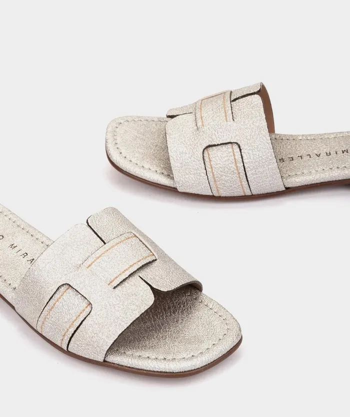 Pedro Miralles Flat Sandals CASTELLAR Metalizado Platino 8211 Woman