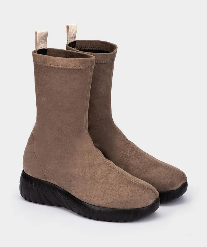 Pedro Miralles Sneakers BLED Ante Strech Taupe 8211 Woman Pedro Miralles Sneakers BLED Ante Strech Taupe 8211 Woman