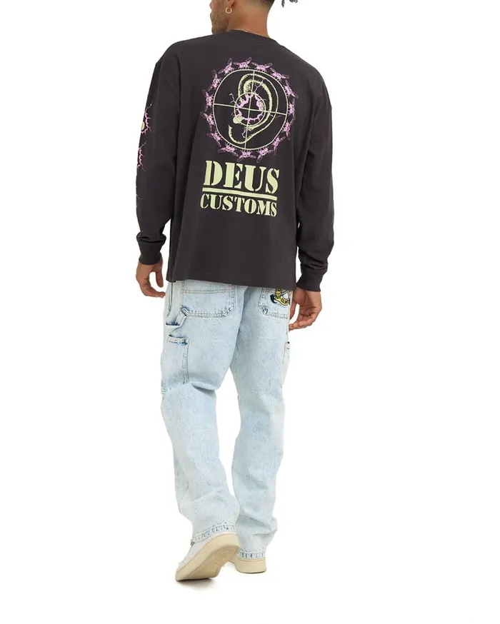 Pub Nuisance Long Sleeve Tee 8211 Anthracite Men Deus Ex Machina Tees Pub Nuisance Long Sleeve Tee 8211 Anthracite Men Deus Ex Machina Tees