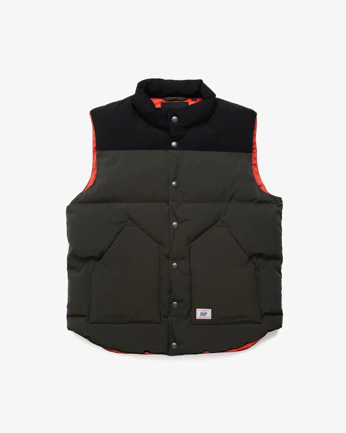 Robson Padded Vest Regular Fit 8211 Forest Night Men Deus Ex Machina Jackets Robson Padded Vest Regular Fit 8211 Forest Night Men Deus Ex Machina Jackets