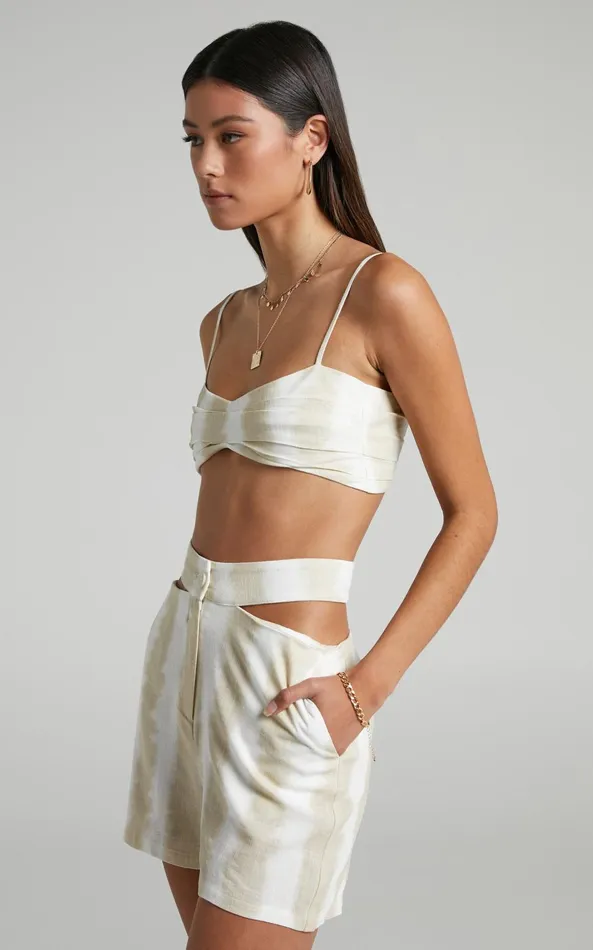 Showpo 4th and Reckless 8211 Blake Crop Top In Stripe Print Women Tops