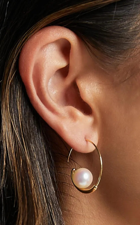 Showpo Abigail Earrings 8211 Pearl Detail Hoop Earrings In Gold Women Earrings Showpo Abigail Earrings 8211 Pearl Detail Hoop Earrings In Gold Women Earrings