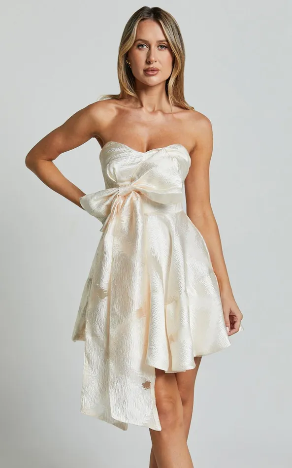 Showpo Adalia Mini Dress 8211 Strapless Sweetheart Dress With A Oversized Bow In Cream Women Dresses