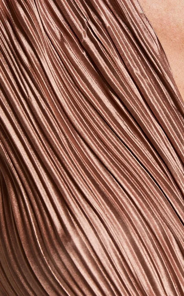 Showpo Aluna Two Piece Set 8211 Plisse Twist Front Crop Top And Wide Leg Pants Set In Chocolate Women Curve Clothes