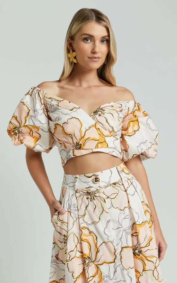 Showpo Amalie The Label 8211 Alizee Linen Blend Sweetheart Short Puff Sleeve Crop Top In Maison Fleur Women Tops
