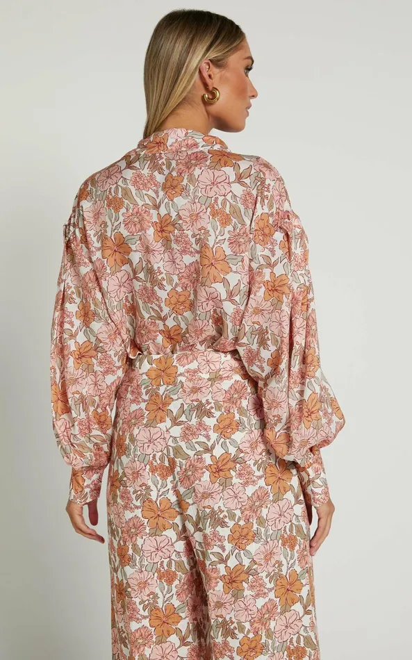 Showpo Amalie The Label 8211 Azariah Balloon Sleeve Button Up Shirt In Wildflower Floral Women Curve Clothes